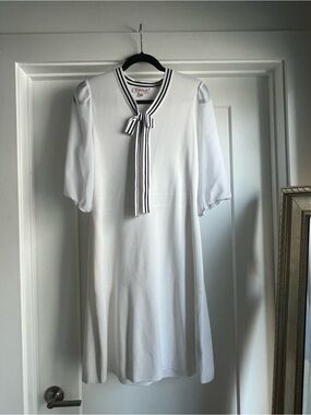 Nanette Lepore White Knit Tie-Neck Top with Navy Stripe